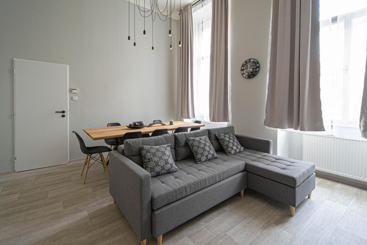 Sightseeing By Ruterra Apartment Prag